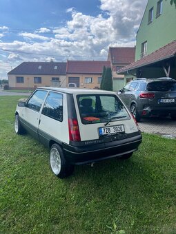 Renault r5 - 8