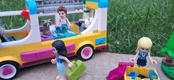 Lego Friends  Lesní kempingový mikrobus - 8