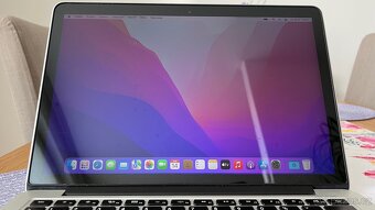 Apple MacBook Pro 2015 13” - 8