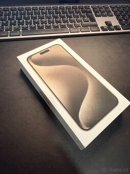 Apple iPhone 15 Pro Max 256GB, přírodní titan - 8