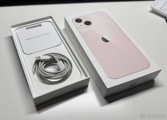 IPhone 13 128 GB, růžový - 8