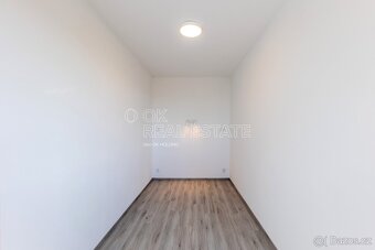 Pronájem byty 2+kk, 45 m2 - Plzeň - Skvrňany, ev.č. 00696 - 8