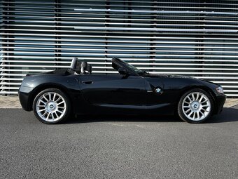 BMW Z4 3.0i E85 - 8