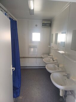 Použitá sanitární buňka kombinovaná (WC,sprchy) - 8