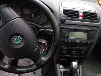 Octavia II sedan - 8