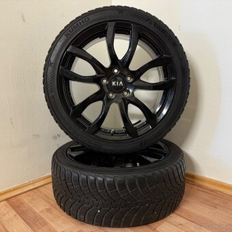 KIA CEED / NIRO 5x114,3 R18 ET49,5+ZIMNÍ 225/40R18 8/7mm - 8