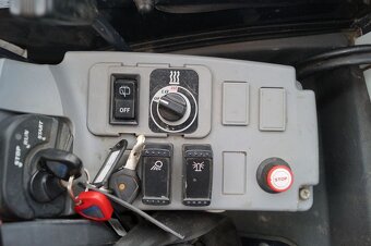 Pásový minibagr Kubota KX016-4 - 8