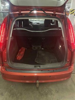 Ford C-Max - 8