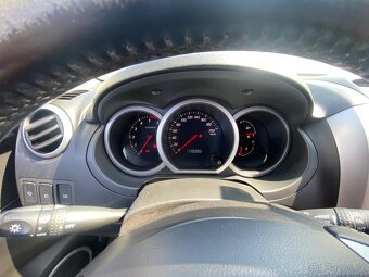 Suzuki Grand Vitara 1.9ddis - 8