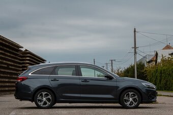Hyundai i30 CW 1.5i CVVT / AJ NA SPLÁTKY / PROTIÚČET / - 8
