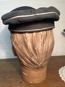 stará německá vojenská čepice - 8