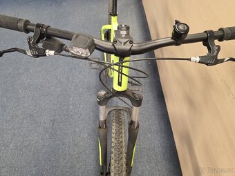 Horské kolo Rockrider ST530 - 8