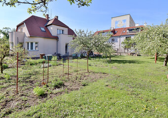 Prodej rodinného domu, 5+1, ulice Na Hranicích, Praha 8 - Bo - 8