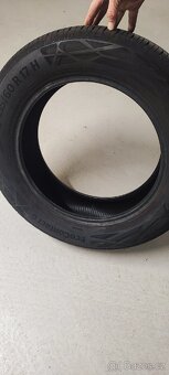 215/60/17 Continental EcoContact 6, DOT 4522, 6.0mm - 8