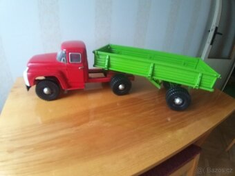 ZIL 130 s návĕsem, velké plechové autíčko 80 cm - 8