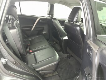 Toyota Rav4 2,2 D-4D 150 - 8
