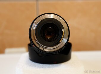 Canon EF 16-35 f/4L IS USM - 8