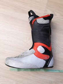 Praskace na lyže vel.26.5 - 8