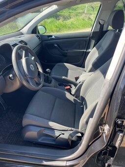VW Golf V - 1,9TDI 77kW - 8