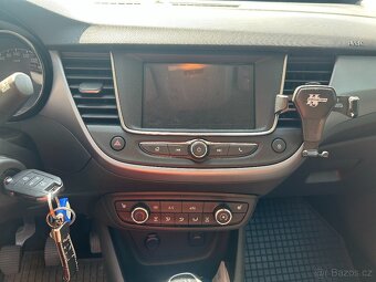 Opel Crossland Edition 81kW, pouze 8500km - 8
