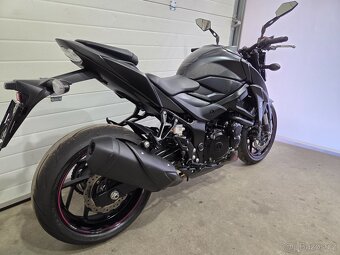 Suzuki GSX-S 750 ABS - 35kw - jen 4500km - 8
