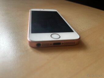 Iphone SE 2016 - 8