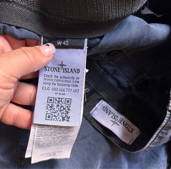 Nádherné pánské kraťasy Stone Island W40 - 8