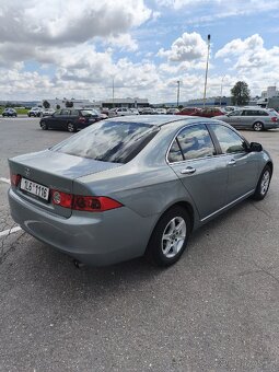 Honda Accord 7g 2.0 i-vtec, 114kw, r.v 2004 - 8