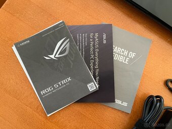 Herní notebook ASUS ROG STRIX SCAR 15 G533QS - 8