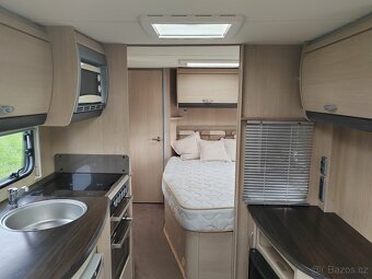 SWIFT STERLING ECCLES 90 CORAL,2010, VELKÁ KOUPELNA A POSTEL - 8