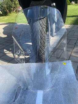 Skútr Honda Forza 125 -vysoké přední plexi - 8