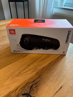 Reproduktor JBL Charge 5 - 8