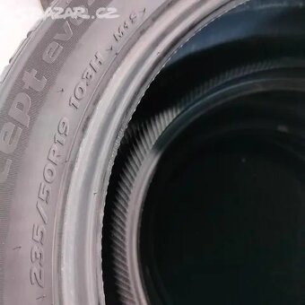 Zimní pneu Hankook 235/50/19 103H - sada 4ks - 8