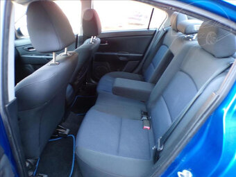 Mazda 3 - 1,6 i - 8