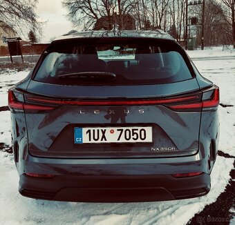 Lexus NX350h - 8