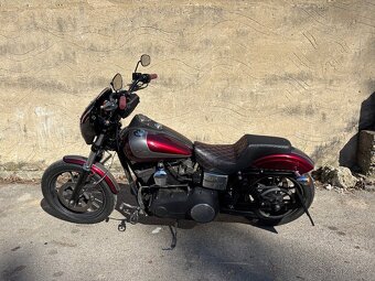 Harley Davidson Street Bob Special Edition - 8