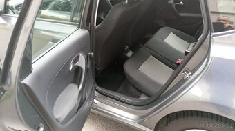 Volkswagen Polo 1.2i,44kw,5dveří,rv-2010. - 8