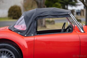 MGA 1600 Roadster - 8