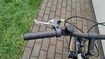 Prodám dětské kolo Avigo s převodem 20" - 8