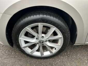 ŠKODA SUPERB III 2.0TDI 110KW DSG COMBI STYLE PLUS ČR DPH - 8