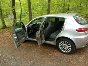 Alfa Romeo 147 2,0 TS 110 kW benzín - 8