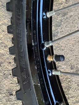 Kola 21" + 19" na Yamaha YZ-F - 8