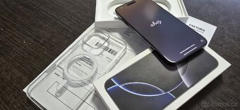 Apple iPhone 16 Pro Max 512GB -černý titan - 8