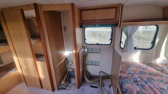 Autokaravan,Karavan,obytný přívěs Roller - 8