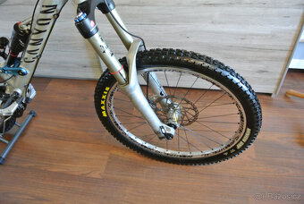 Downhill Canyon Torque 8.0 DROPZONE - 8