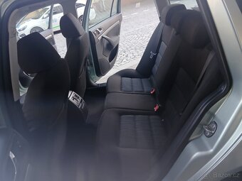 Škoda octavia 1.6tdi elegance - 8