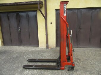 Ruční vysokozdvižný paletový vozík paleťák BELET - 8