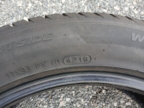Zimní pneu Hankook 215/55/18 vzorek 7mm - 8