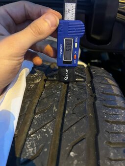 Originální ALU kola Audi 5x112 R17 - letní pneu - 8