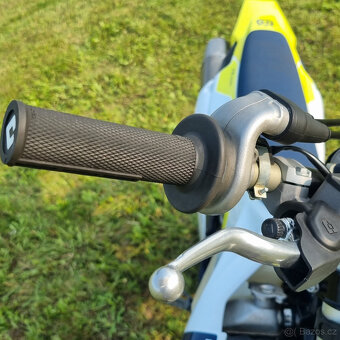 Husqvarna - 8